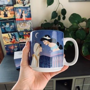 Retired Disney Aladdin Ceramic Mug (Original Box)